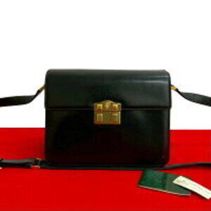 GUCCI bag logo leather shoulder pouch sacoche black